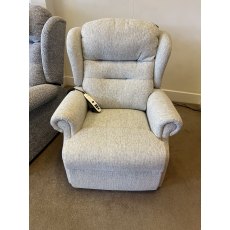 Petite Newquay Dual Motor Riser Recliner chair