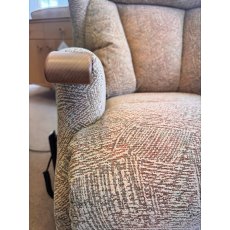 Petite Ava Knuckle Dual Motor Riser Recliner